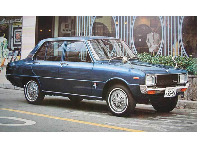 Mazda Familia 2 поколение, 2-й рестайлинг, седан (02.1972 - 09.1973)
